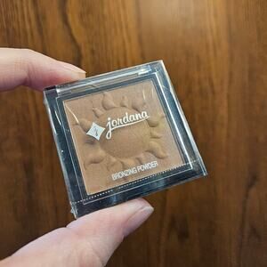 Jordana Bronzing Powder #03 Dark ~ NEW & SEALED